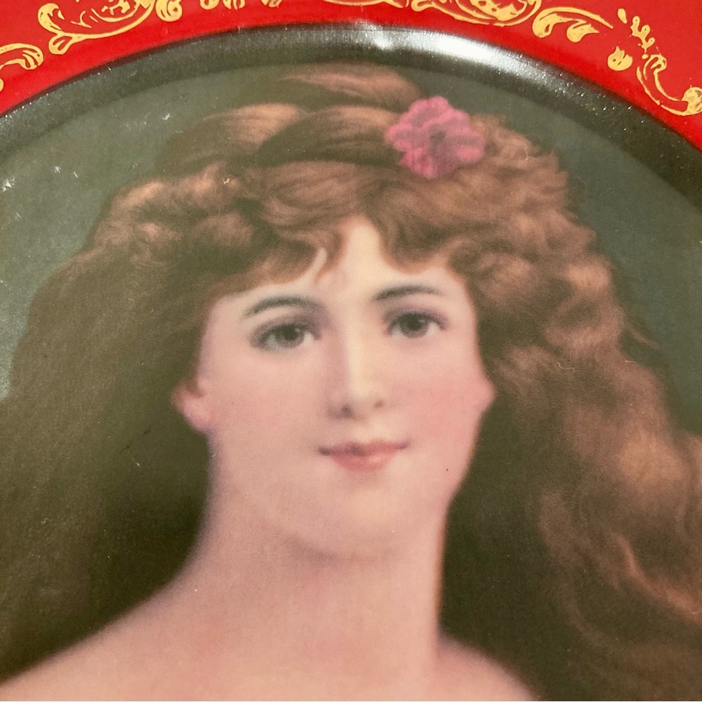 Red and Gold Rimmed Decorative Plate with Woman’s Portrait Fleur de Lys - Picture 7 of 10